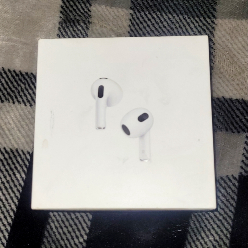 Apple air pods 3rd gen
